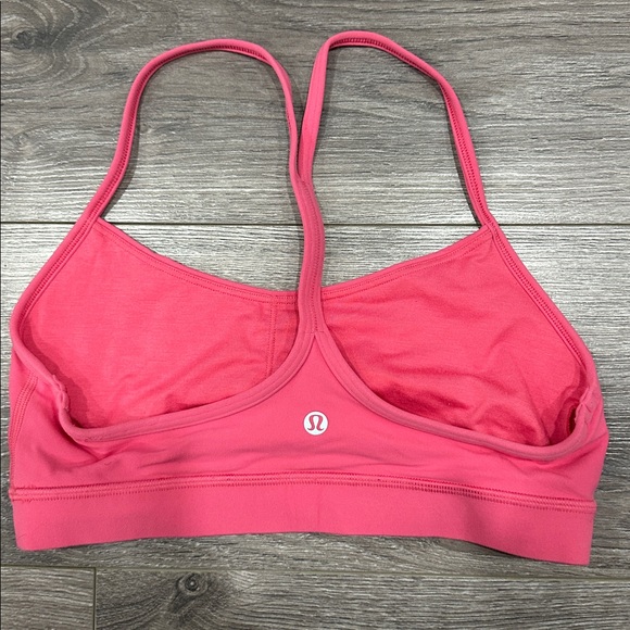 Flow Y Bra - Picture 2 of 3